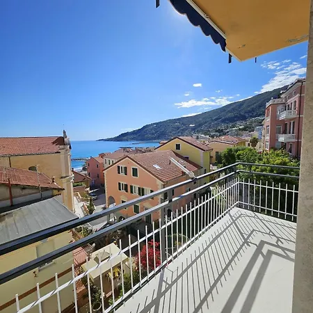Riviera Feeling - *